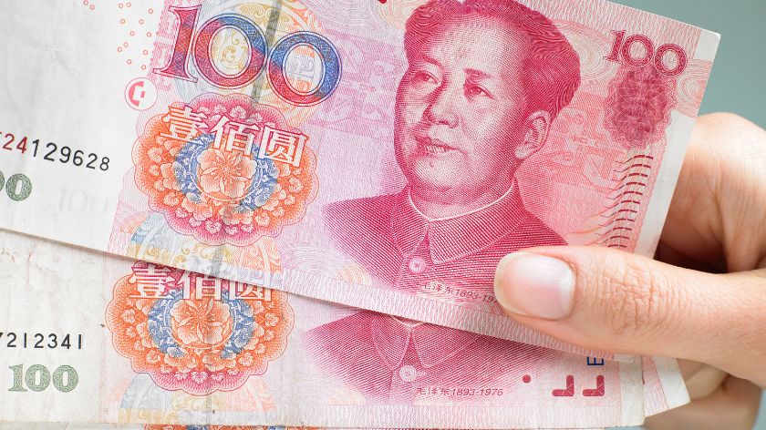 Cómo gestionar el cambio de moneda al importar de China (o Asia)